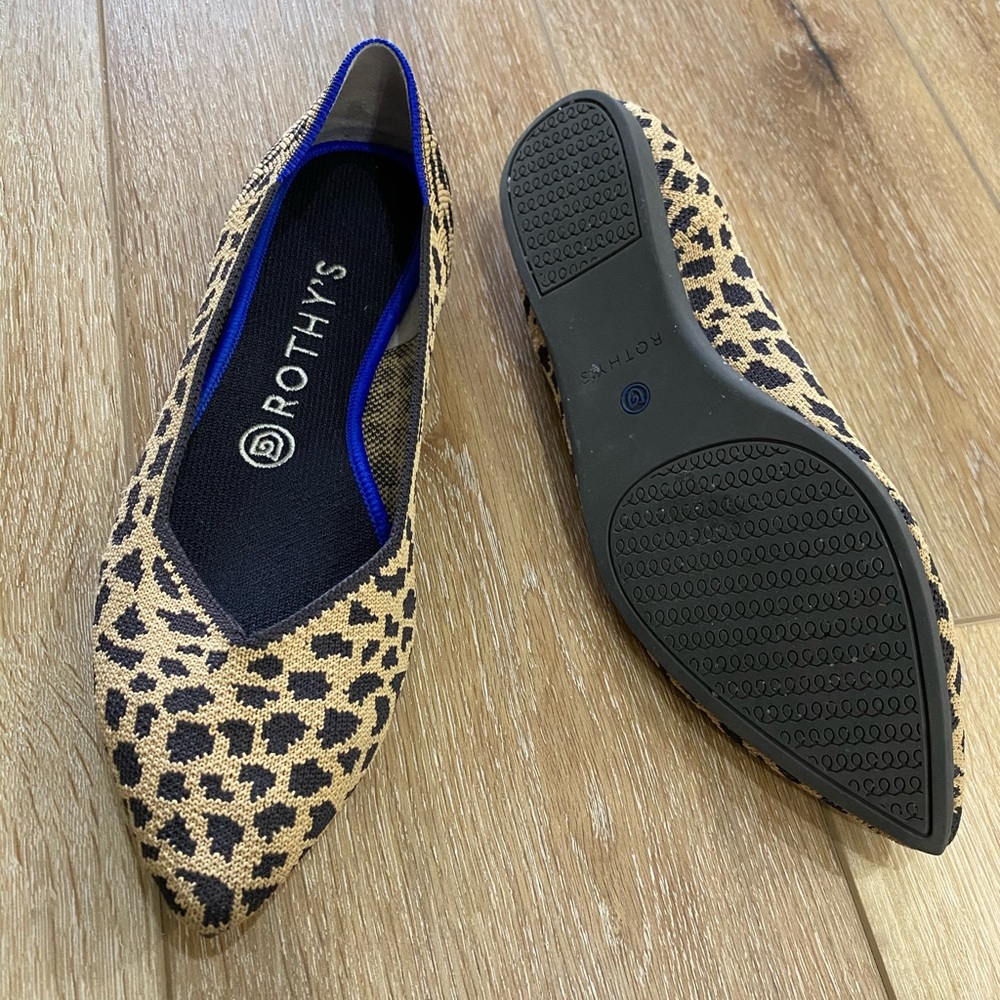 Rothy’s pointed toe leopard print